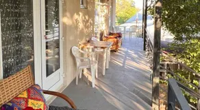 Podsolnukhi Guest House - Image 5