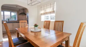 Thorntons House - Image 4