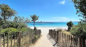 Charmant T2 climatisé avec terrasse à 5min des plages - Image 5