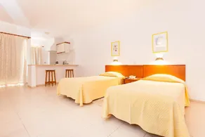 Don Tenorio Aparthotel - Image 5