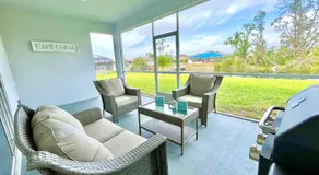 New house with canal view in Cape Coral - Image 2