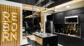 Downtown Designer Apartments by ULIV - Image 5