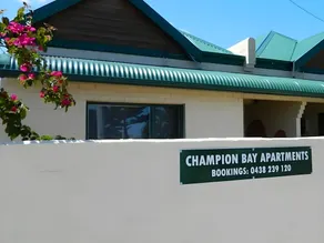 Champion Bay Apartments - Image 5