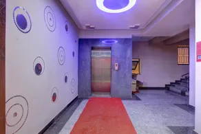 OYO Hotel Shanthala Boarding And Lodge - Image 5