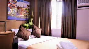 The Studio 18 Residences - Image 4