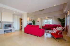 Villa in La Mairena - Image 1