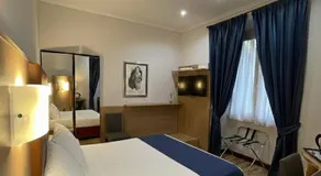 Residenza Cola Di Rienzo - Suite In Rome - Image 2