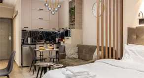 COZY DOWNTOWN APARTMENT - Image 2