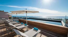 Hotel Port Toga - Image 2