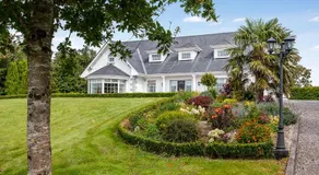 The Ridgewood Lodge - Image 4