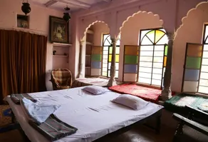 Haveli Uma Megh Paying Guest House - Image 5