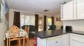 Willow Lodge - Image 5