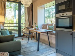 Serene Idyllic Lodge by Belvilla - Image 2