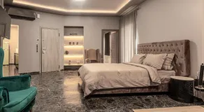 Ventiri RoofTop Luxury Suite 4, Central, Near Hilton - Image 2