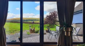 Lindas Retreats Self catering accommodation 1 bedroom cottage or 3 bedroom House - Image 4