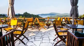 Χρυσοπελεια - Chrisopeleia Lake View - Image 2
