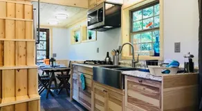 Umpqua's Last Resort - Wilderness Cabins, RV Park & Glamping - Image 4
