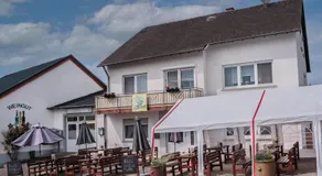 Weinstube Ferienwohnungen Johann Benzschawel - Image 5