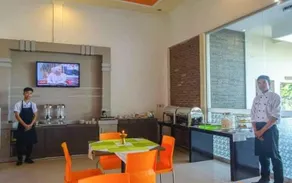 Green Hayaq Hotel Selong - Image 5