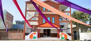 OYO SK Traders Hotel And Restaurant - Image 2