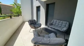 Provençal escape with terrace and garden view - Image 4