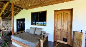 Tarzan's House - Image 3