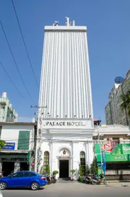 Palace Hotel - Image 4
