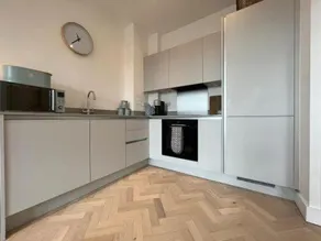 STYLISH 1 BED & PARKING-IDEAL FOR CORPORATE STAYS - Image 3