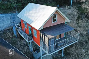 ist villa 07: Hilltop Lookout, Sleeps 6 - Image 5