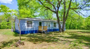 4 Mi to Bennett Spring SP: Dog-friendly Home! - Image 3
