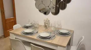 Ideal familias en urbanización de lujo a 600m de la playa Levante con Wifi, AC y Parking - Image 5