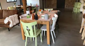 De Hostee - Image 3
