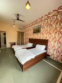 Dev Stay Inn - Image 3