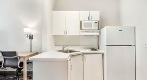 Extended Stay America Suites - Long Island - Melville - Image 5