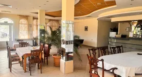 MOTEL INTERNATIONAL - Image 3