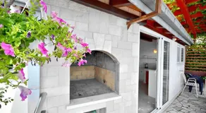 Panorama sea view for 6, free parking at the house - Image 5