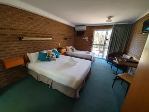 Corowa Golf Club Motel - Image 2