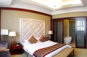 Jin Long International Hotel - Image 1