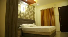 City Tower Lodge - Image 2