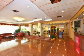 Fuchun Hotel - Image 3
