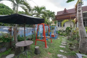 OYO 1962 Anugerah Wisata Hotel - Image 2