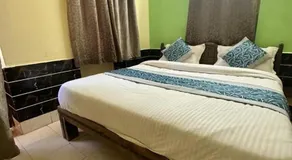 Hotel Golden City - Image 2