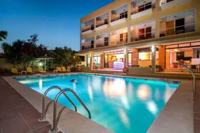 Mike's House Hotel - Image 3