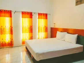 Artcho Residence near Pantai Bentar Probolinggo - Image 2