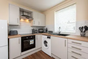 Ground floor apartment in Langley Park - Image 4