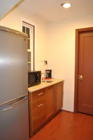 Newark Hansbury Multi Level House - Image 2