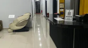 Sunshine Hotel - Image 4