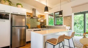Beach cottage, 4 mins to sea with spacious garden - Image 4