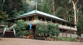 Rustic Refuge Guesthouse - Image 5