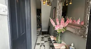 Comfortable Room or Whole House - 4BR 1BATH 1TOILET at Suffolk Pink House, Newmarket - Image 4